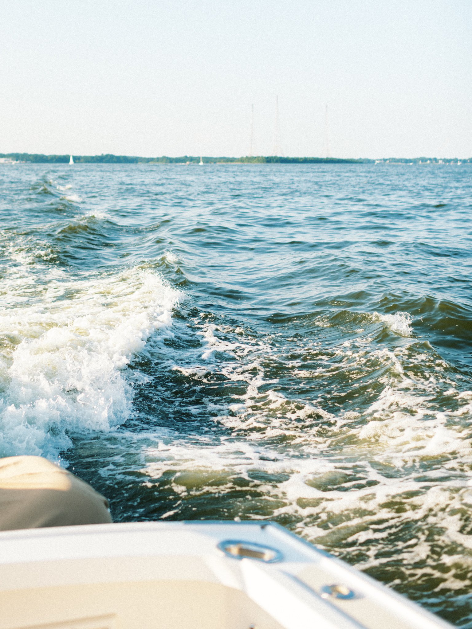 Gray_Joiner_e. losinio photography_annapolis-maryland-waterfront-elopement-398