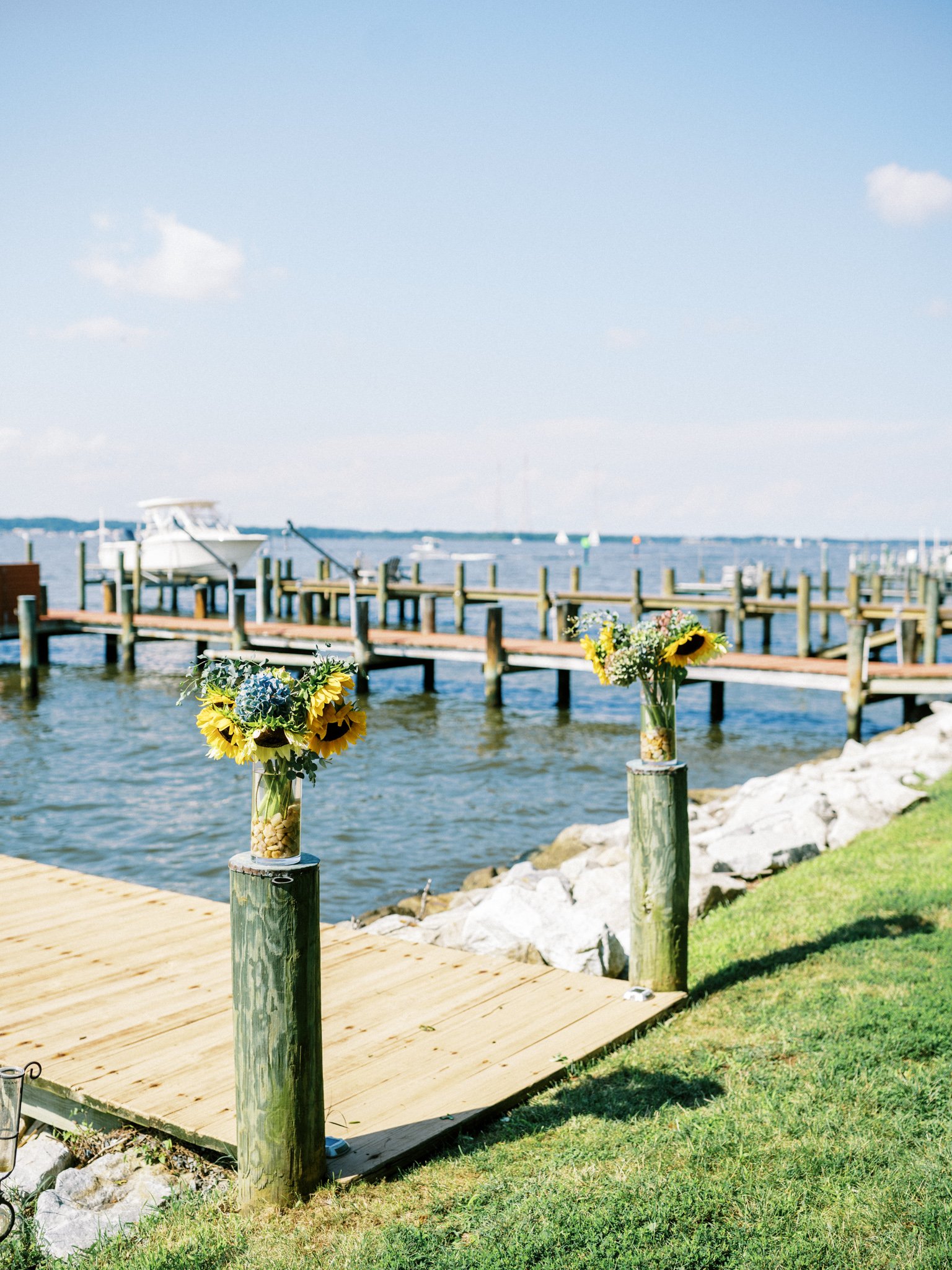 Gray_Joiner_e. losinio photography_annapolis-maryland-waterfront-elopement-6