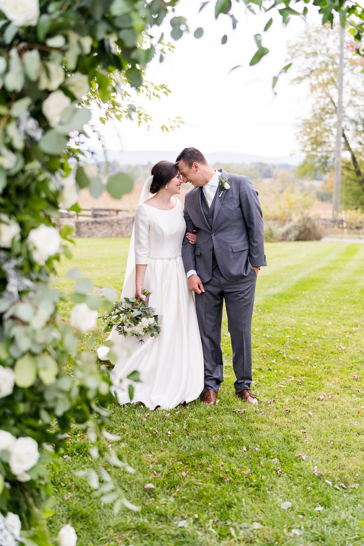 StefanieKamermanPhotography-JenandJake-ManoratAirmontWedding-RoundHill,VA-641