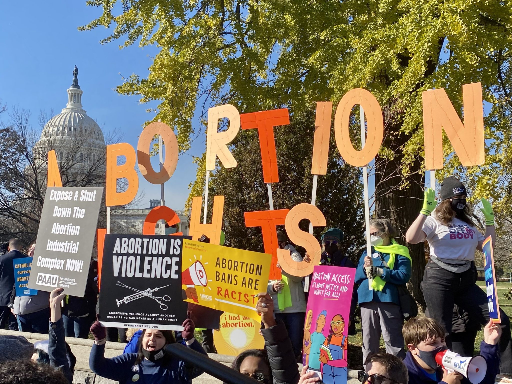 PHOTOS: Pro-Life and Pro-Choice Advocates Demonstrate Outside the Supreme Court