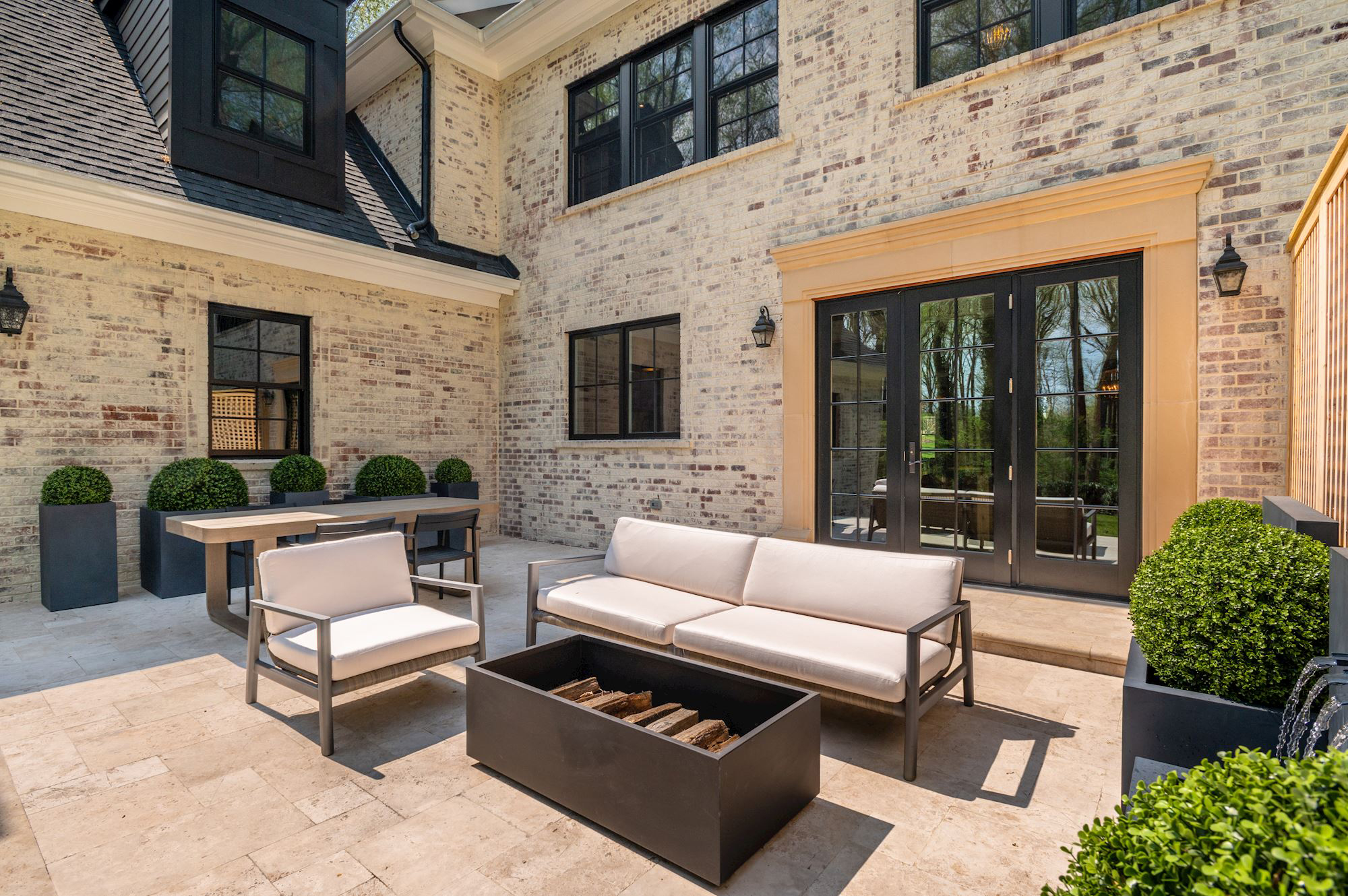 300_7024_ARBOR_LANE_305836_616246 300_7024_ARBOR_LANE_305836_616246
