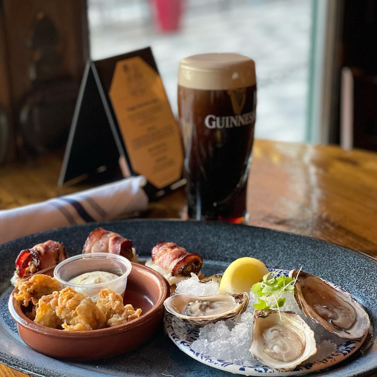 Oysters and Guinness at Mattie & Eddie's in Arlington. Photograph courtesy of Mattie & Eddie's