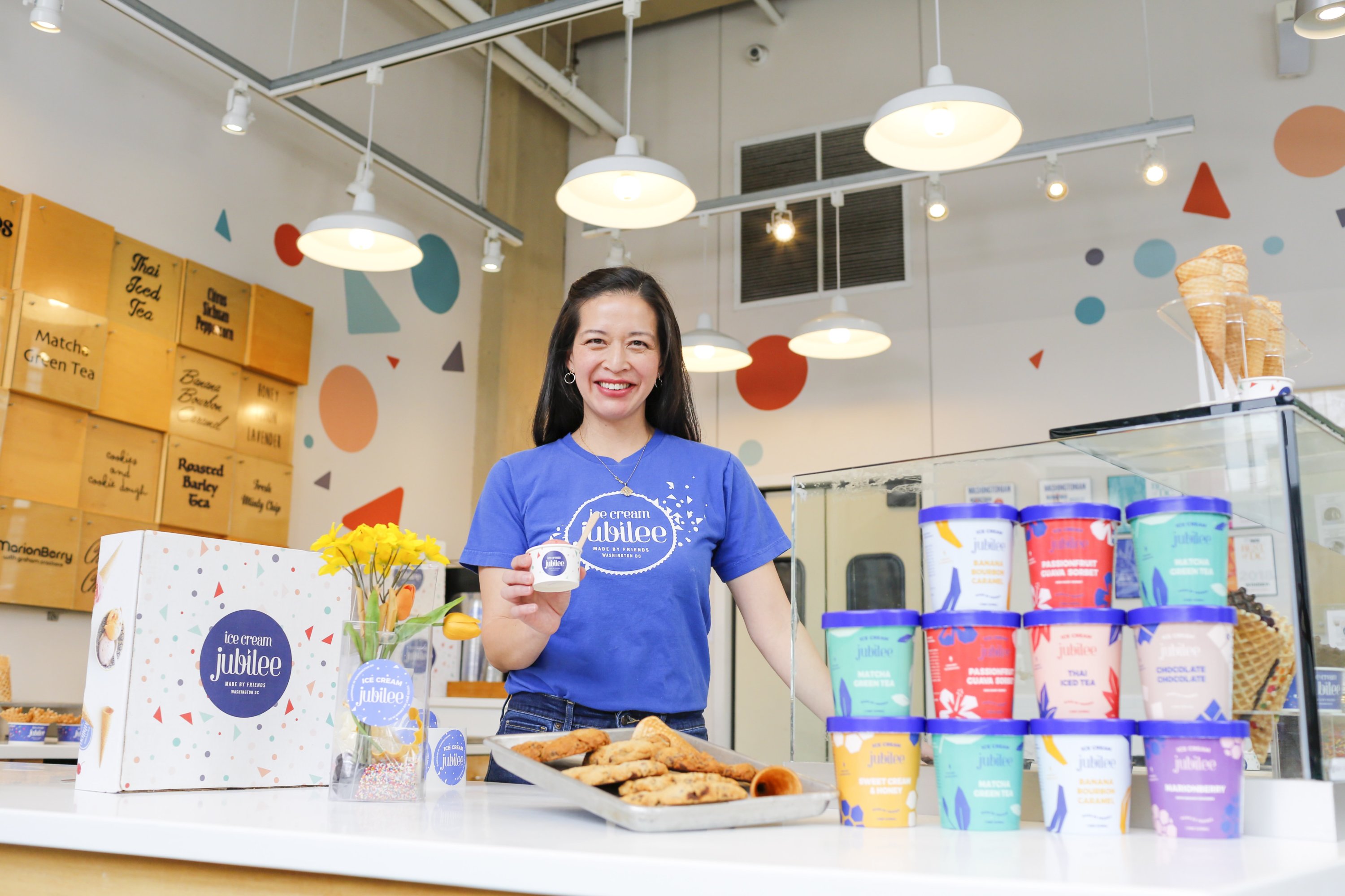 Victoria at Ice Cream Jubilee 01 - Washingtonian