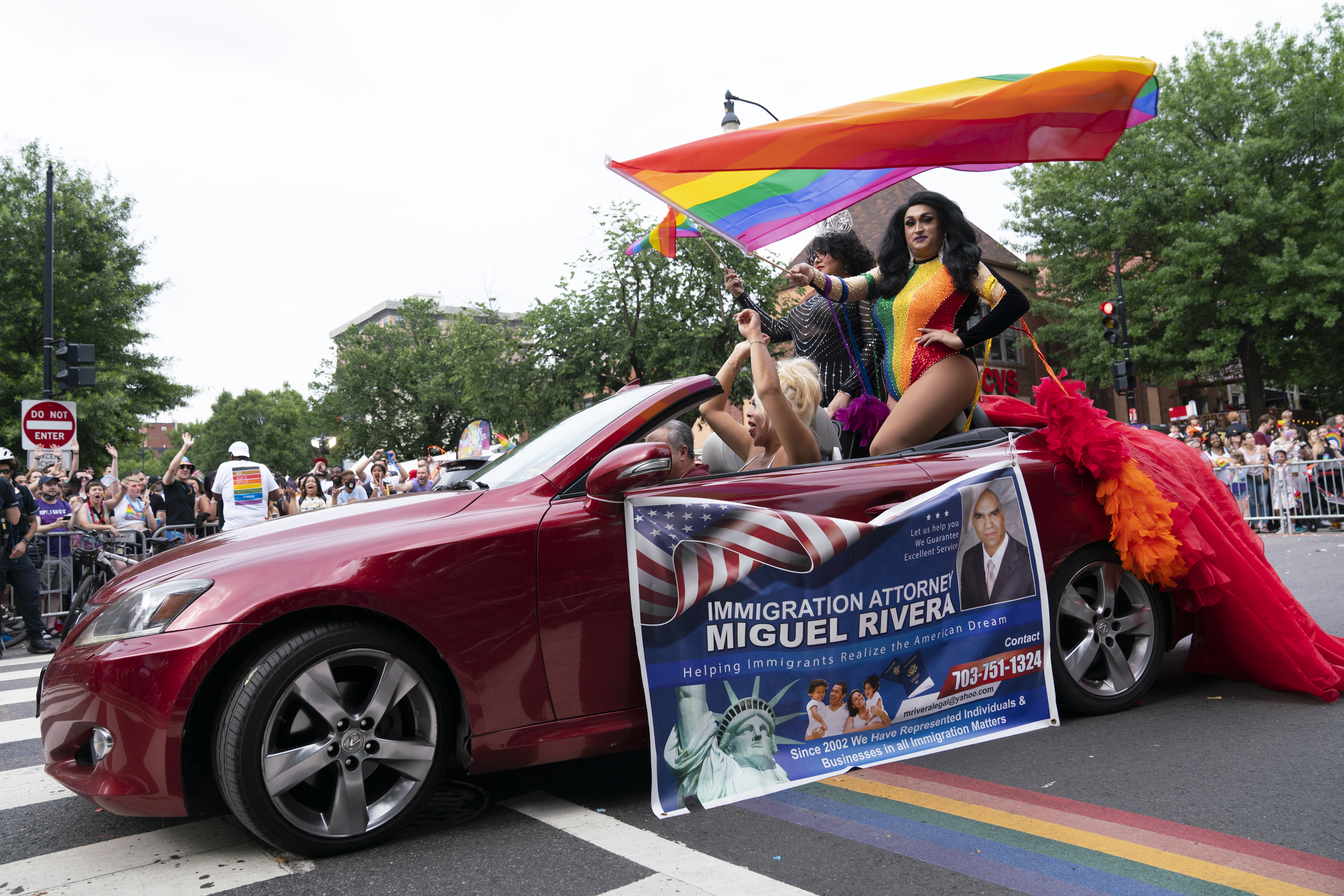 22020611_DavidAndrews_PrideParade_DLA0762_3000 - Washingtonian