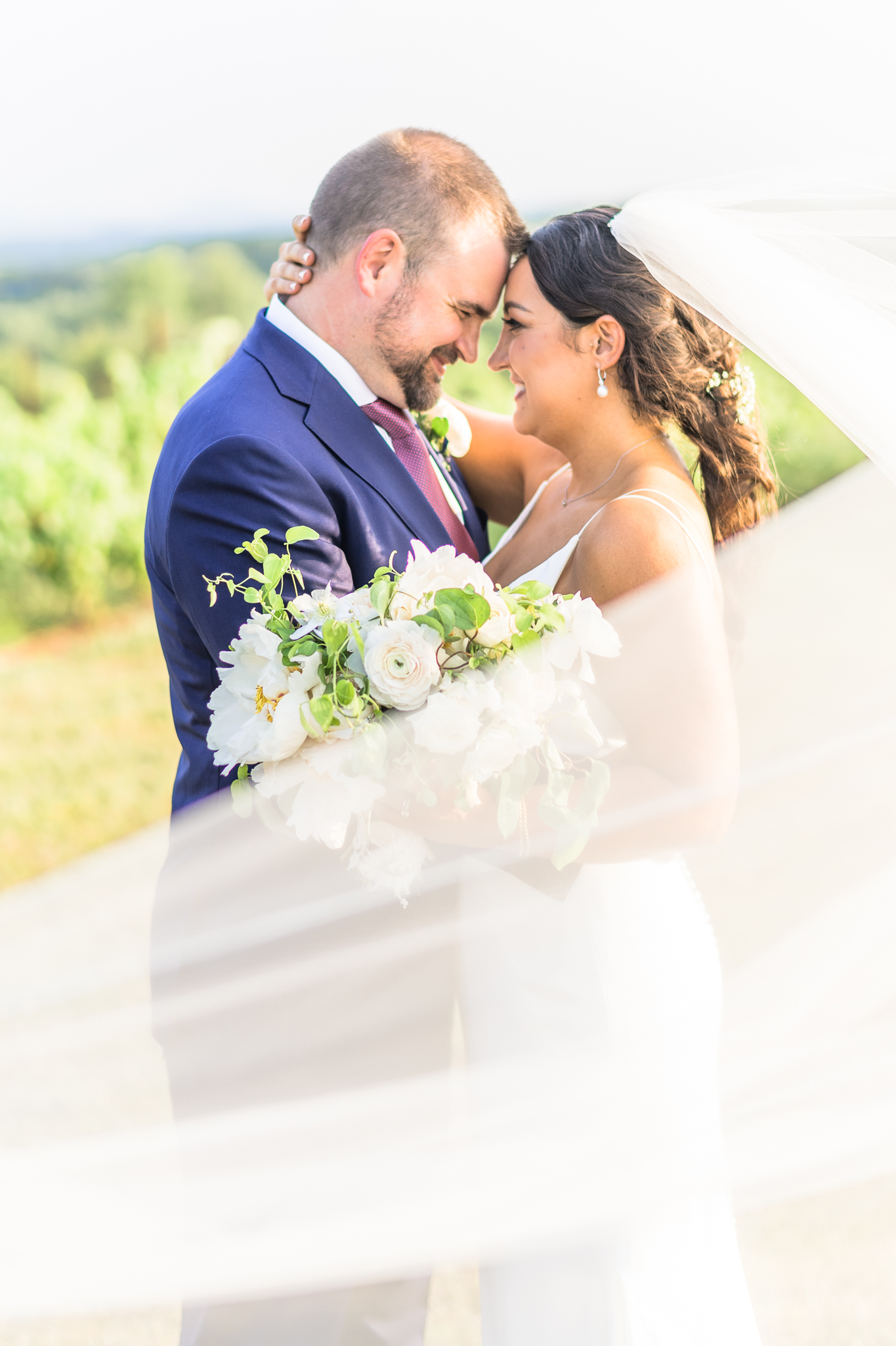 6-rob-samee-stone-tower-winery-leesburg-virginia-wedding-photographer-2 6-rob-samee-stone-tower-winery-leesburg-virginia-wedding-photographer-2