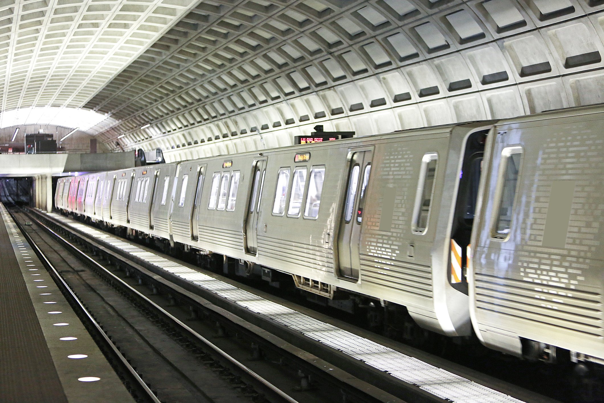 - Washingtonian Metro 7000 series