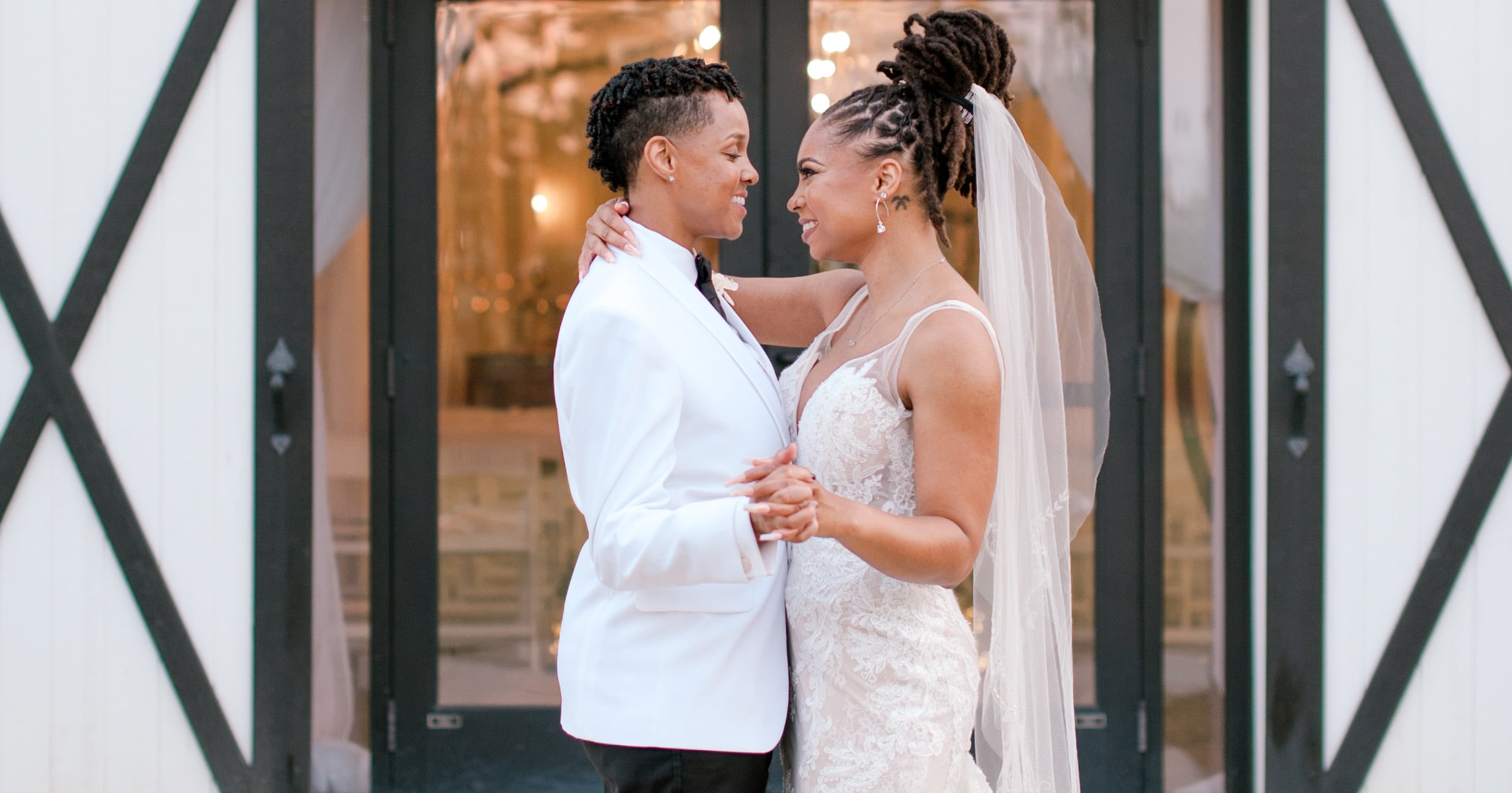 In This "Love is Love"–Themed Wedding, Guests Waved Pride Flags As the Brides Recessed Up the Aisle - Vimarsana News