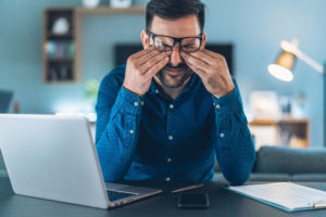 Online Life Is Stressful. Reclaim Your Sanity With These 10 Tips.