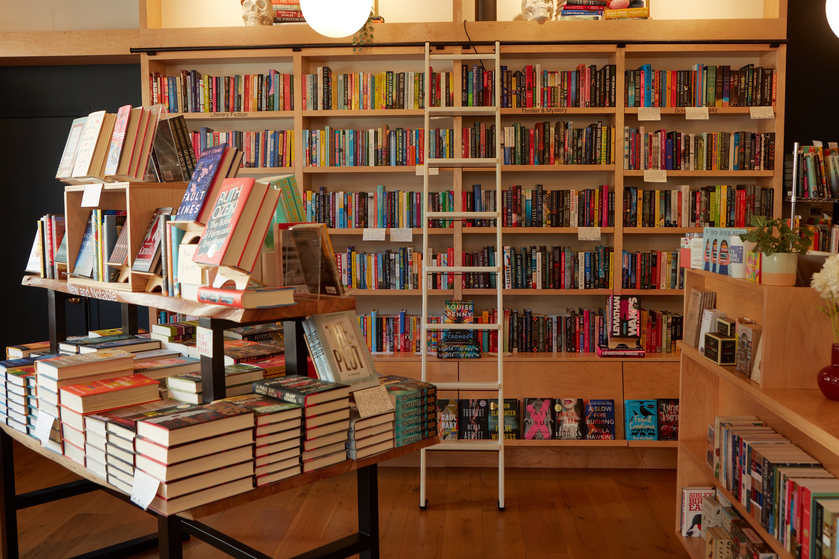 21 independent bookstores to browse in the DC area