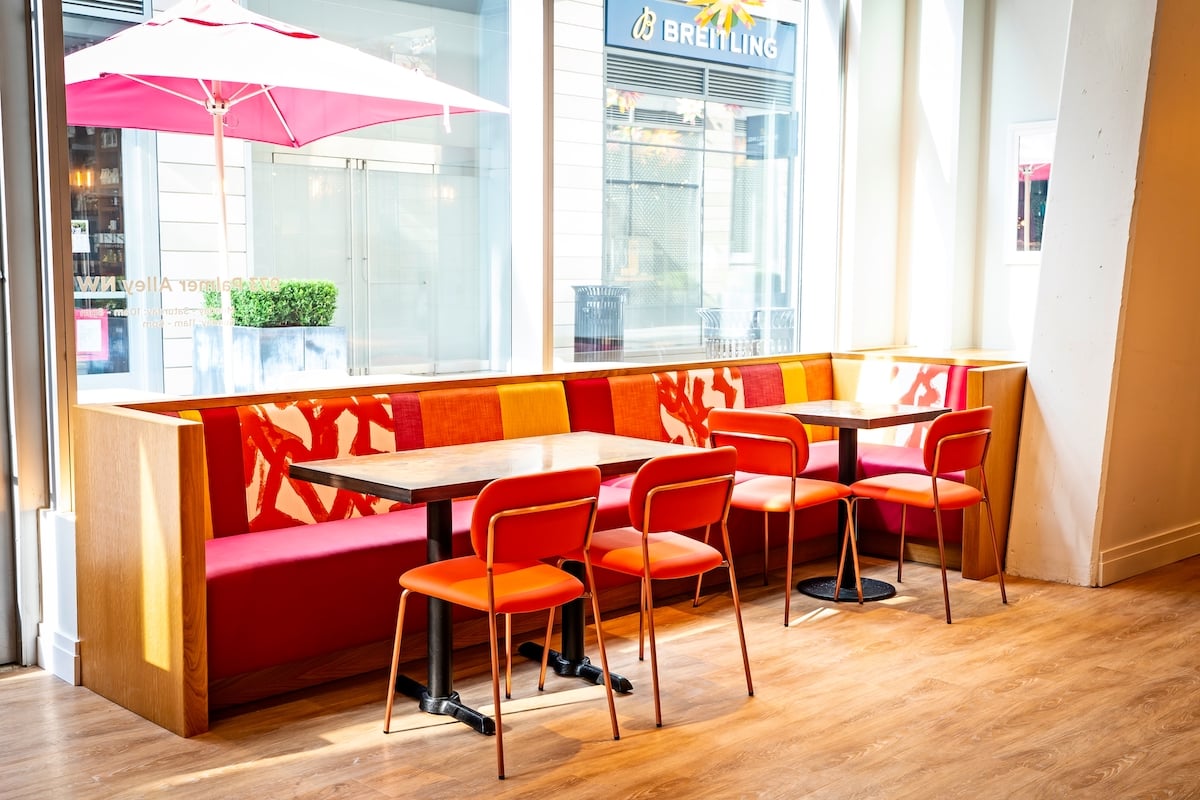 Piccolina_Interior Booth Seating_Horizontal_Credit Scott Suchman - Washingtonian New lunch places around DC: Piccolina