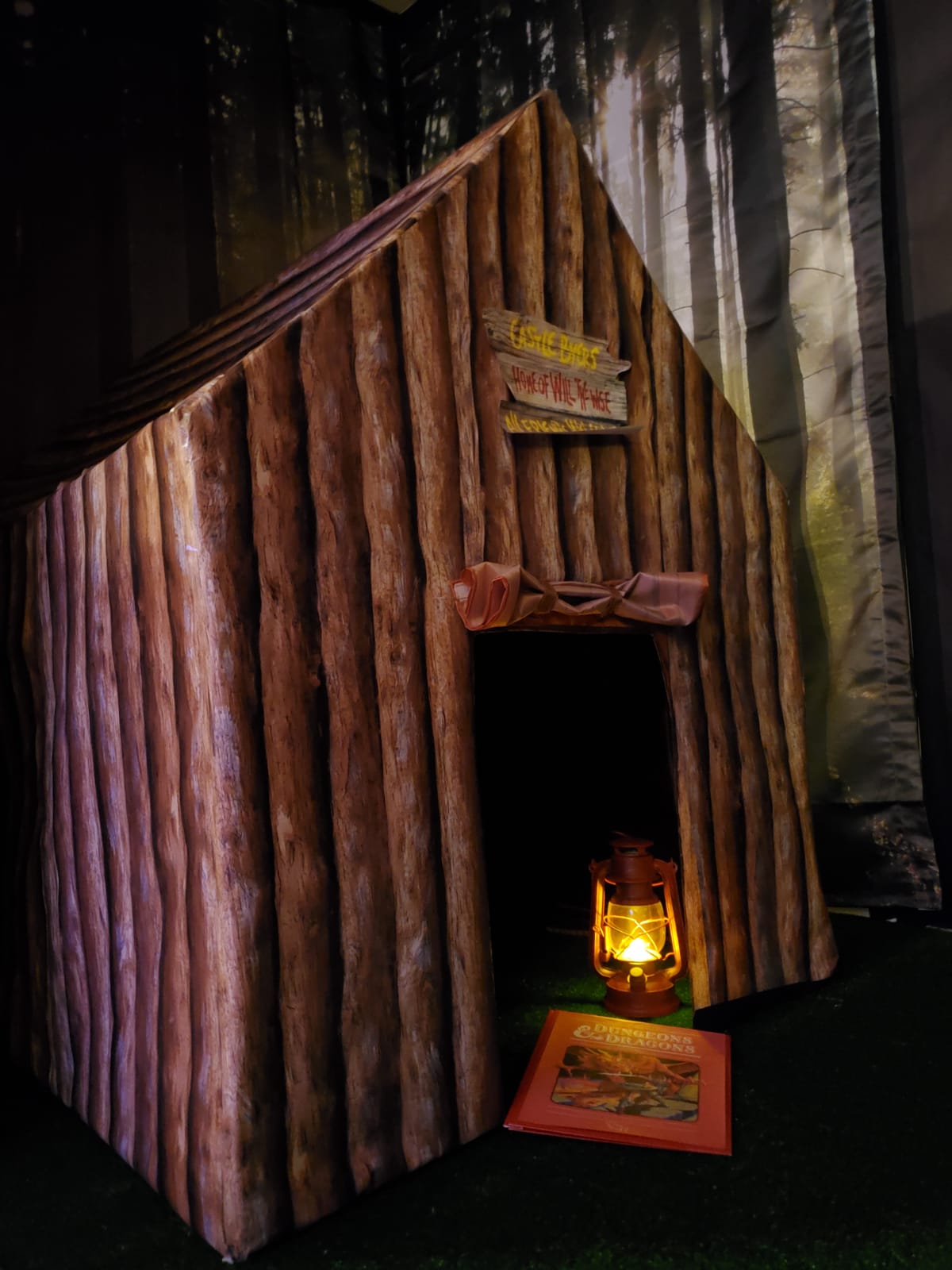No live Barb, many Demogorgons at Universal's 'Stranger Things' haunted house