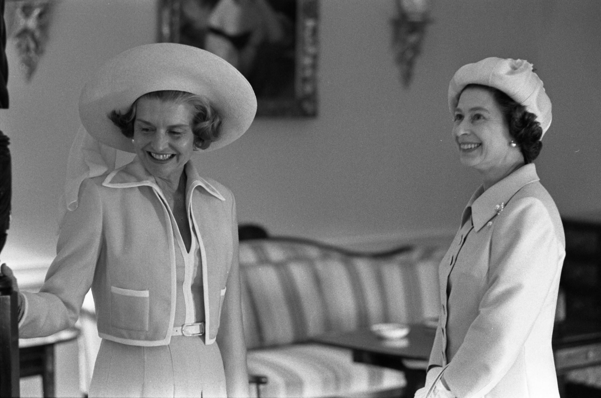 PHOTOS: Looking Back at Queen Elizabeth’s Visits to DC
