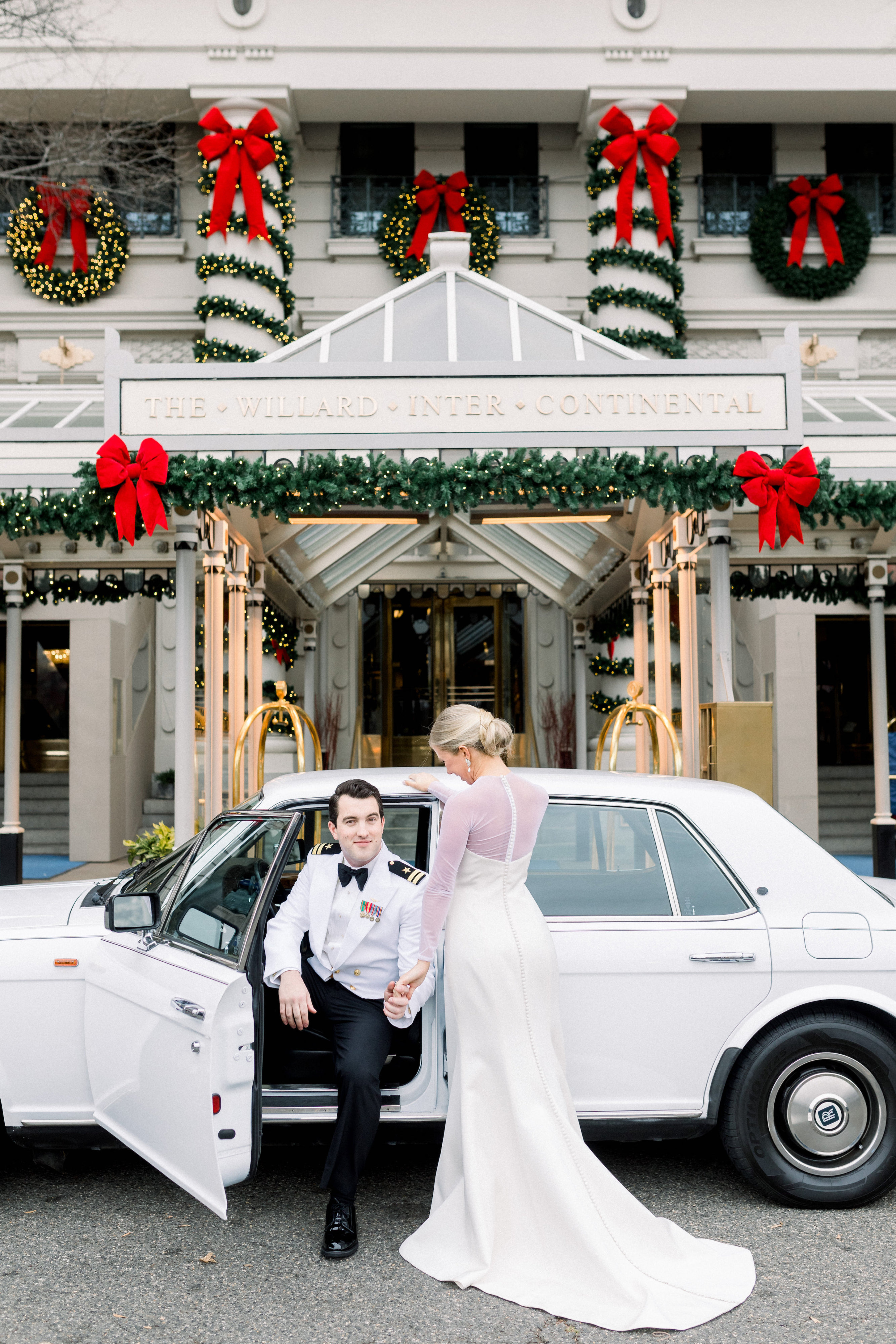 A Classic Christmas Wedding in DC
