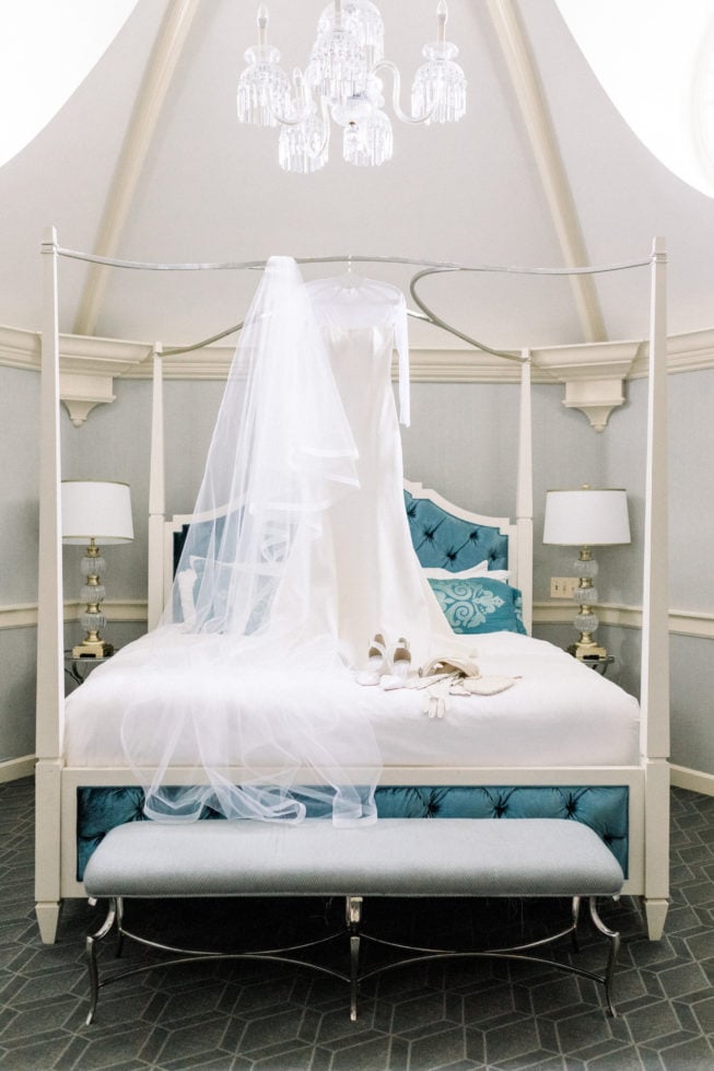 H&S Classic DC Christmas Wedding