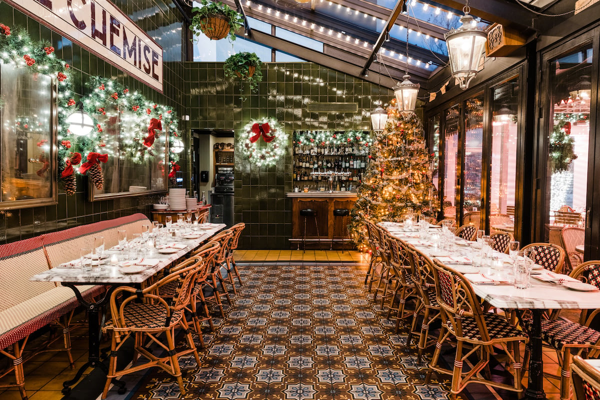 https://www.washingtonian.com/wp-content/uploads/2022/12/Le-Diplomate-Holiday-2017-by-Nicholas-Karlin-Photography4.jpg