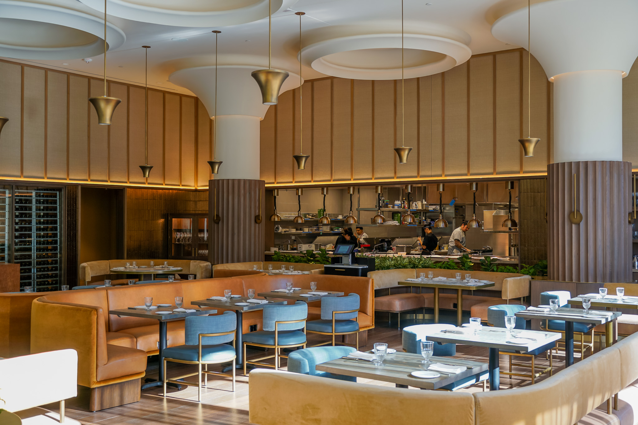 LeClou_Interior-view-of-kitchen - Washingtonian