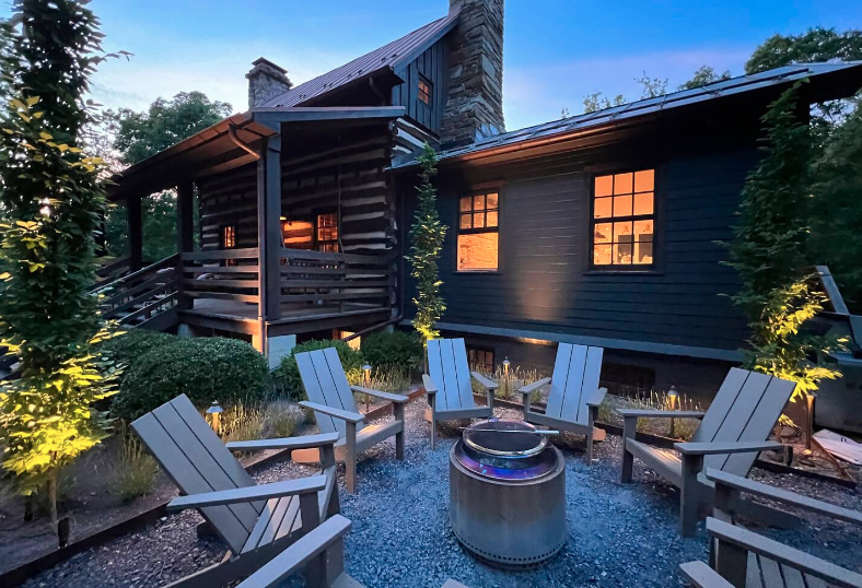 11 Romantic Airbnbs to Book for Valentine’s Day