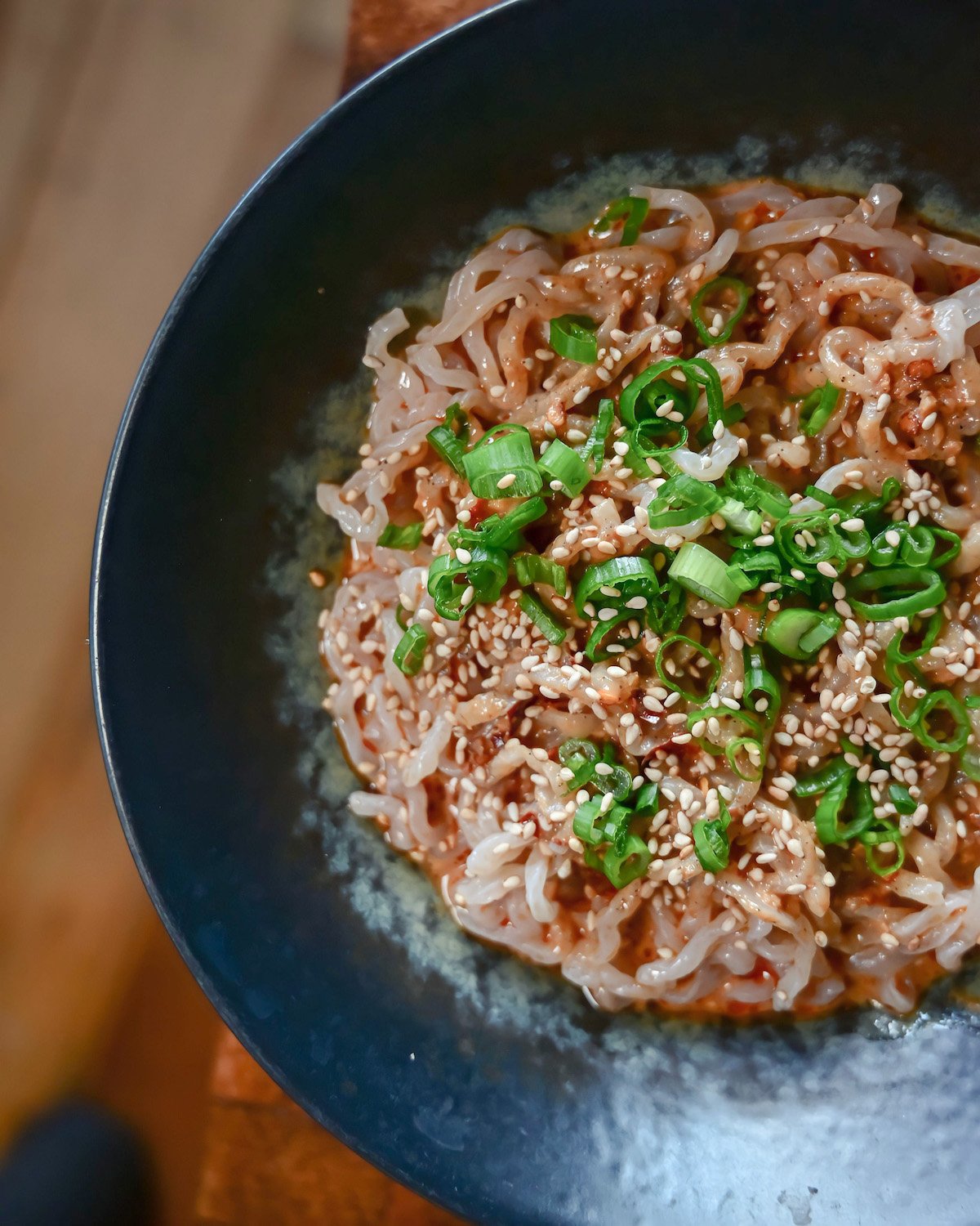 Sesame noodles with a dan dan-style Szecuan chili spice. 