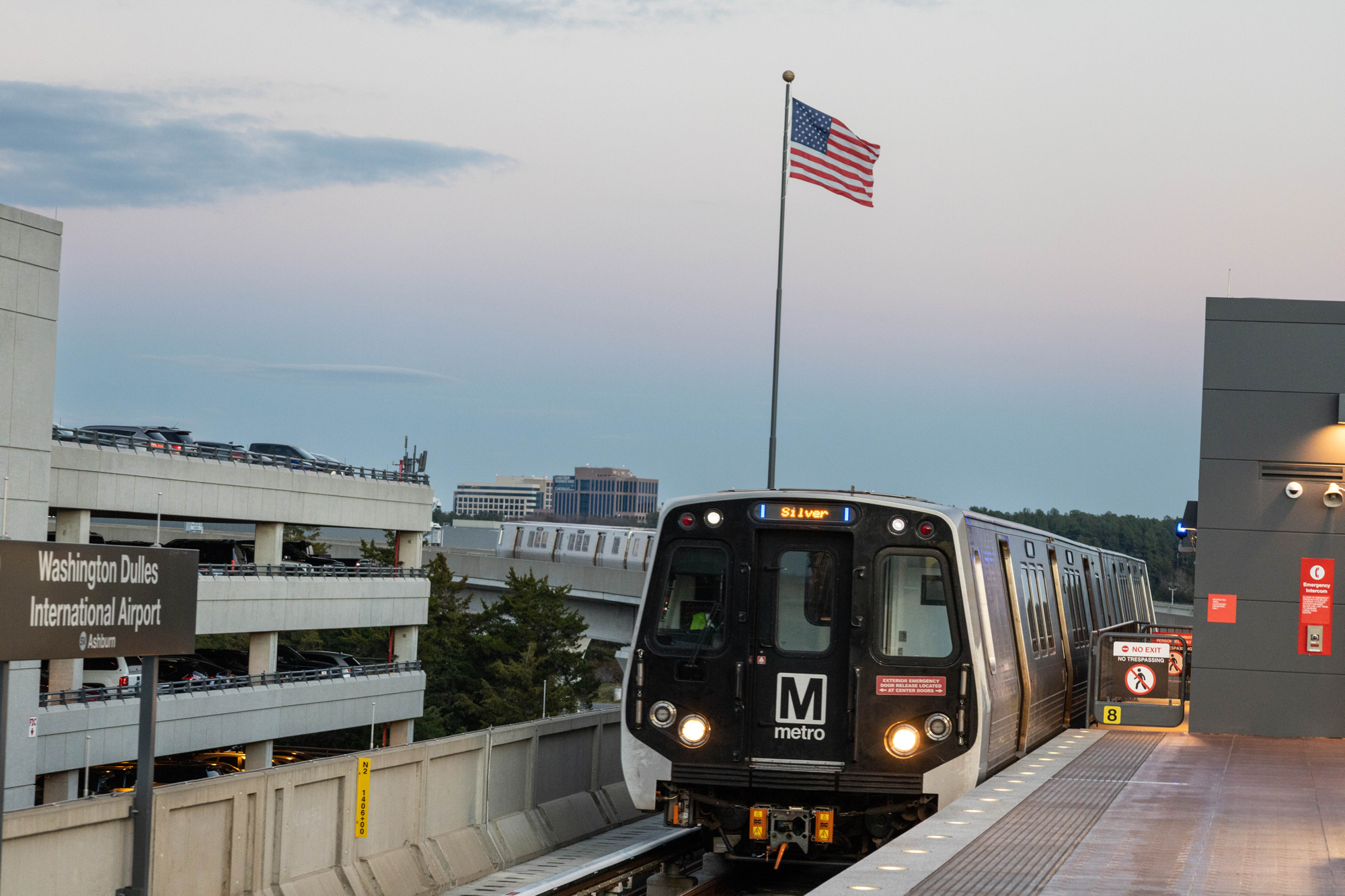 New Silve Line at Dulleas Airport - Washingtonian