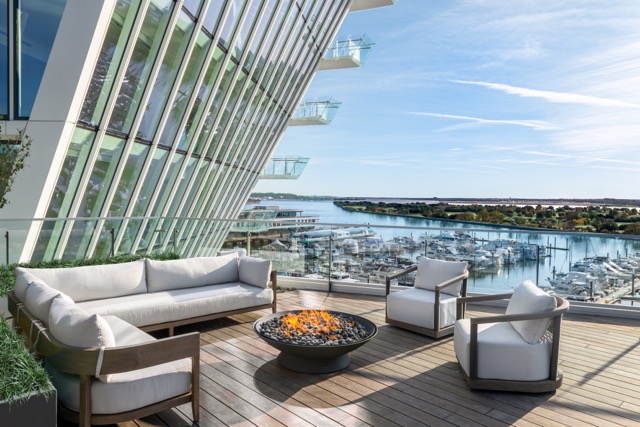 Outdoor Residents’ Terrace Medium - Washingtonian