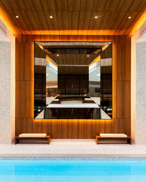 Pool mirror Medium - Washingtonian