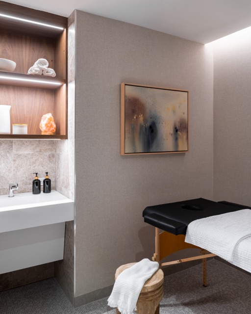 Private Treatment Room Medium - Washingtonian