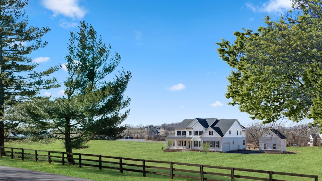 Experience Luxury and Tranquility in Leesburg, Virginia