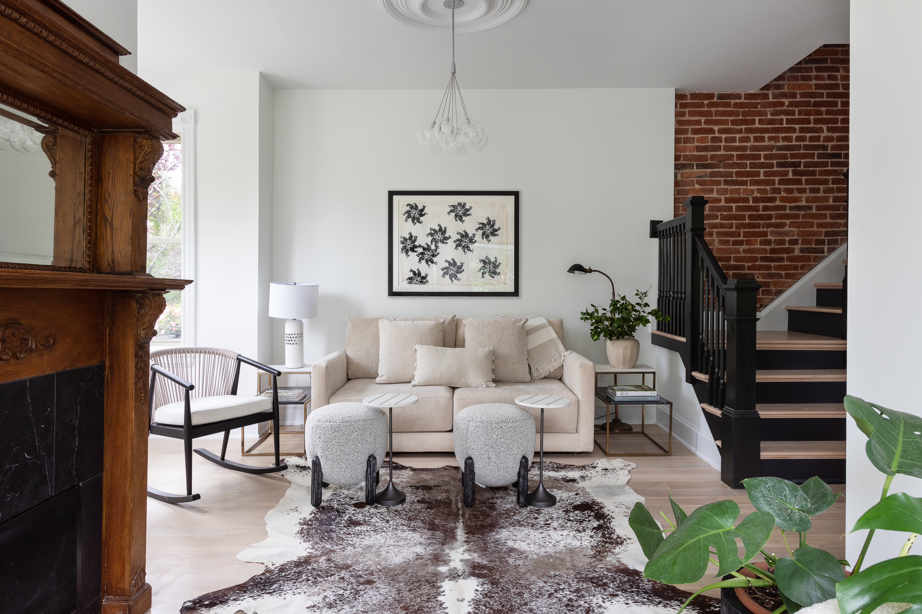 This Renovated 1904 Bloomingdale Rowhouse Mixes Original Victorian Details With Clean, Modern Touches - Vimarsana News