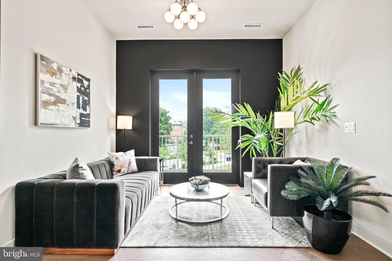 DCDC2099418_0 - Washingtonian