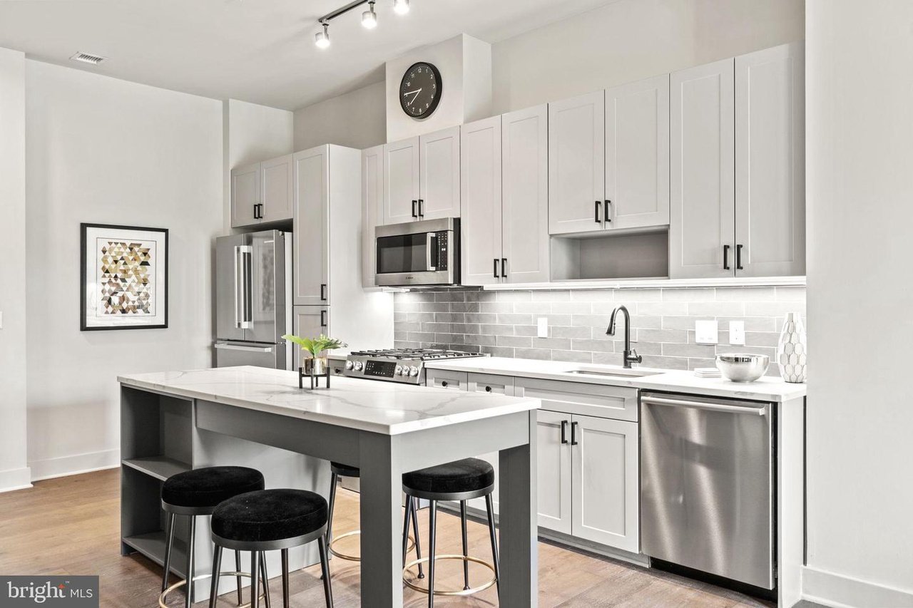 DCDC2099418_6_0 - Washingtonian