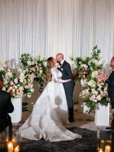 This Late-Summer Wedding Brought the Outdoors in for a “Garden Romance” Theme