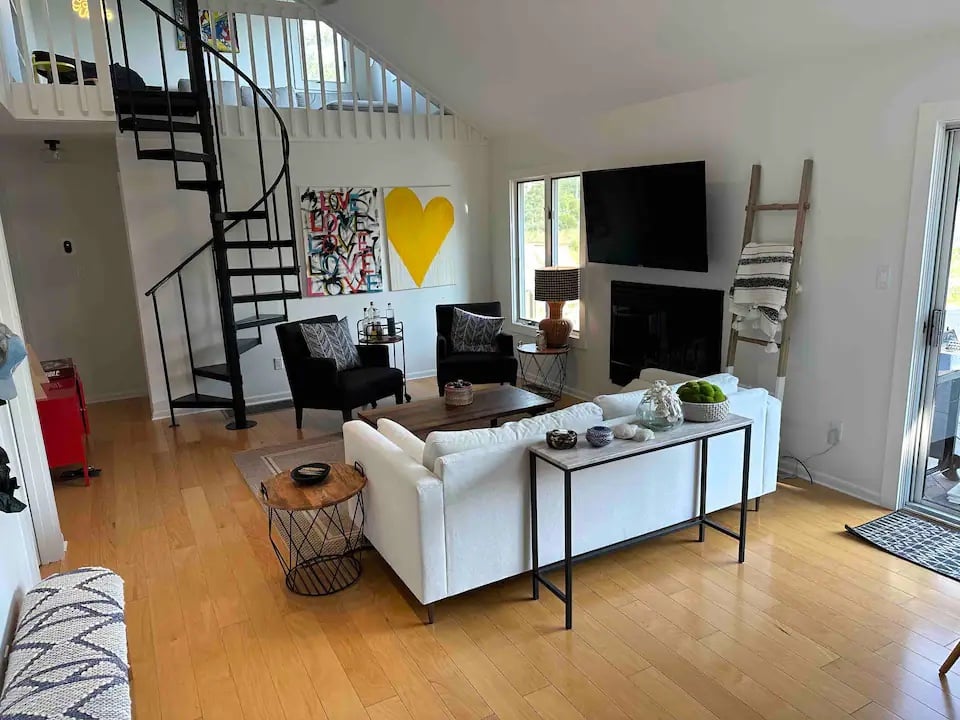 delaware beach airbnb near canal