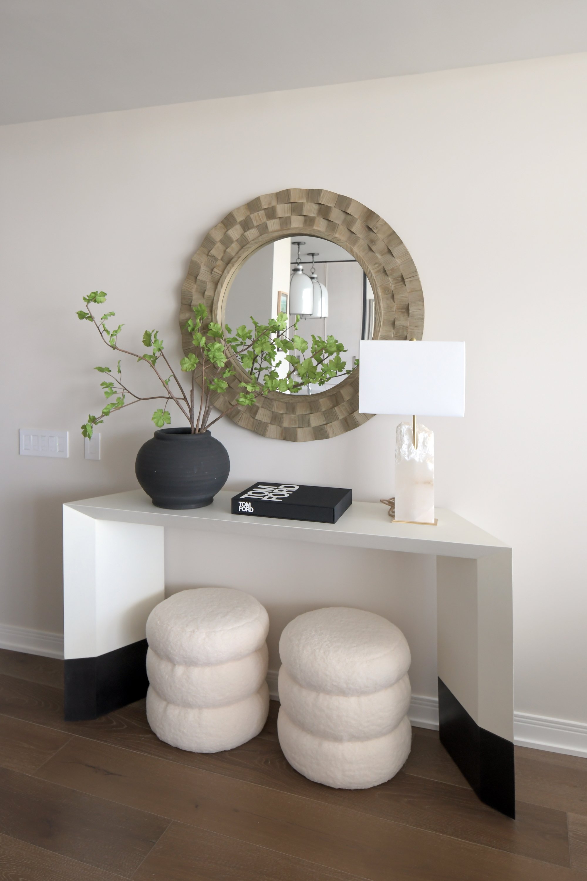 Black_Salt_Home_EntranceTable-1 - Washingtonian