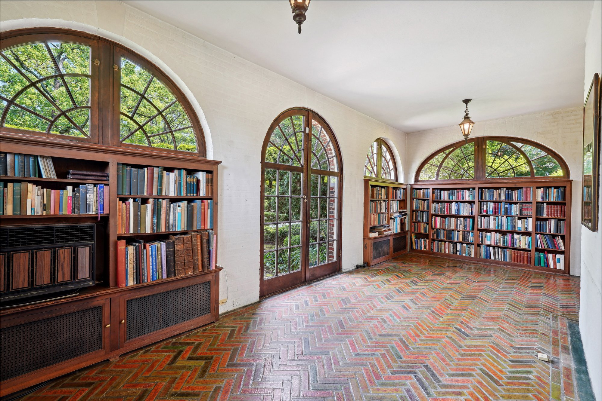Lux-Homes-October-2 - Washingtonian
