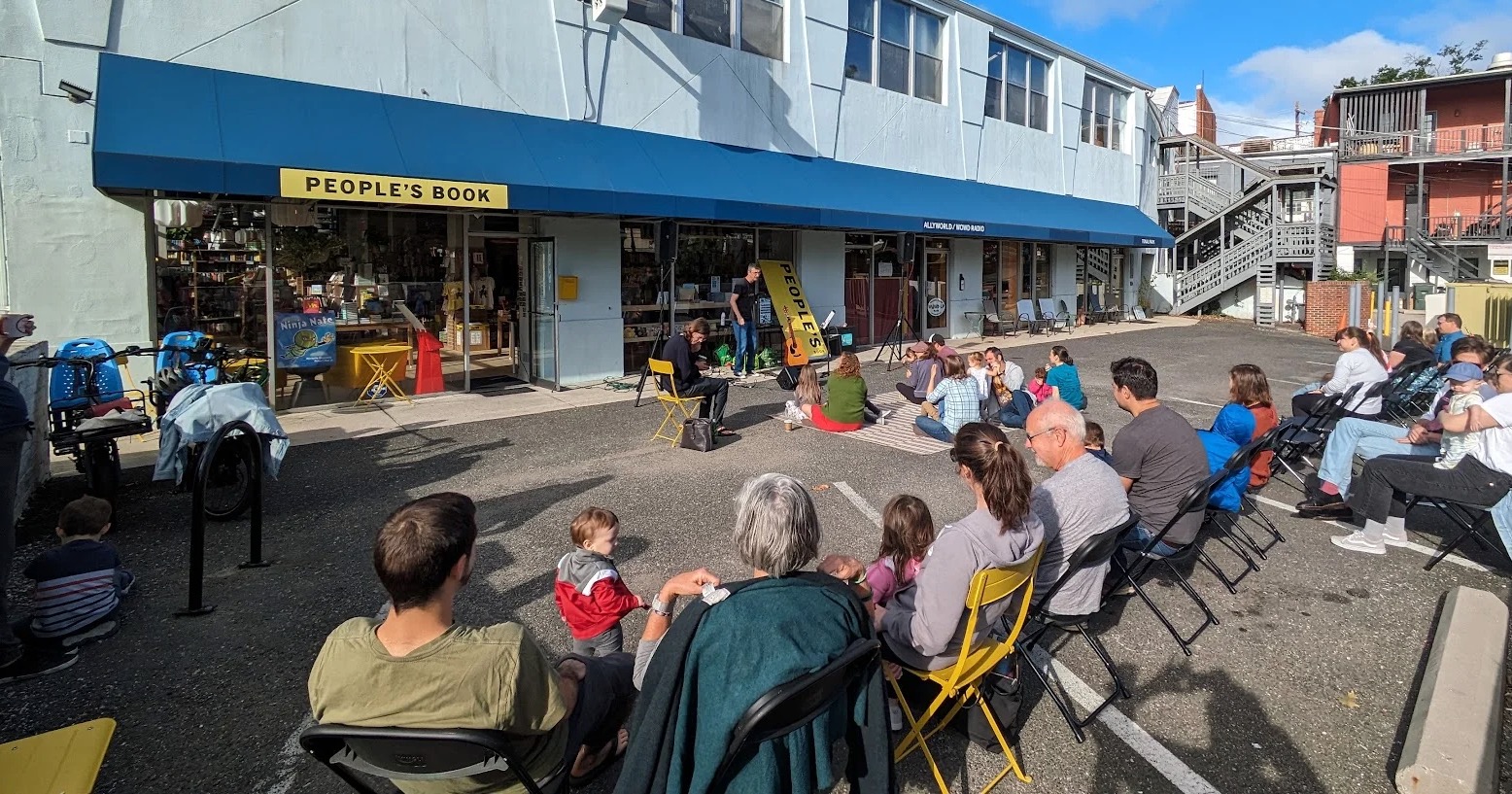 Help This Indie Bookstore Send Banned Books to Florida - Vimarsana News