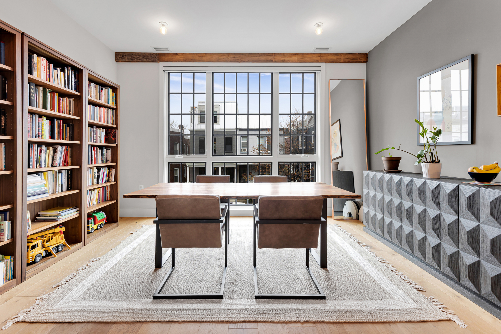 774 Girard St NW 4W-0010 - Washingtonian