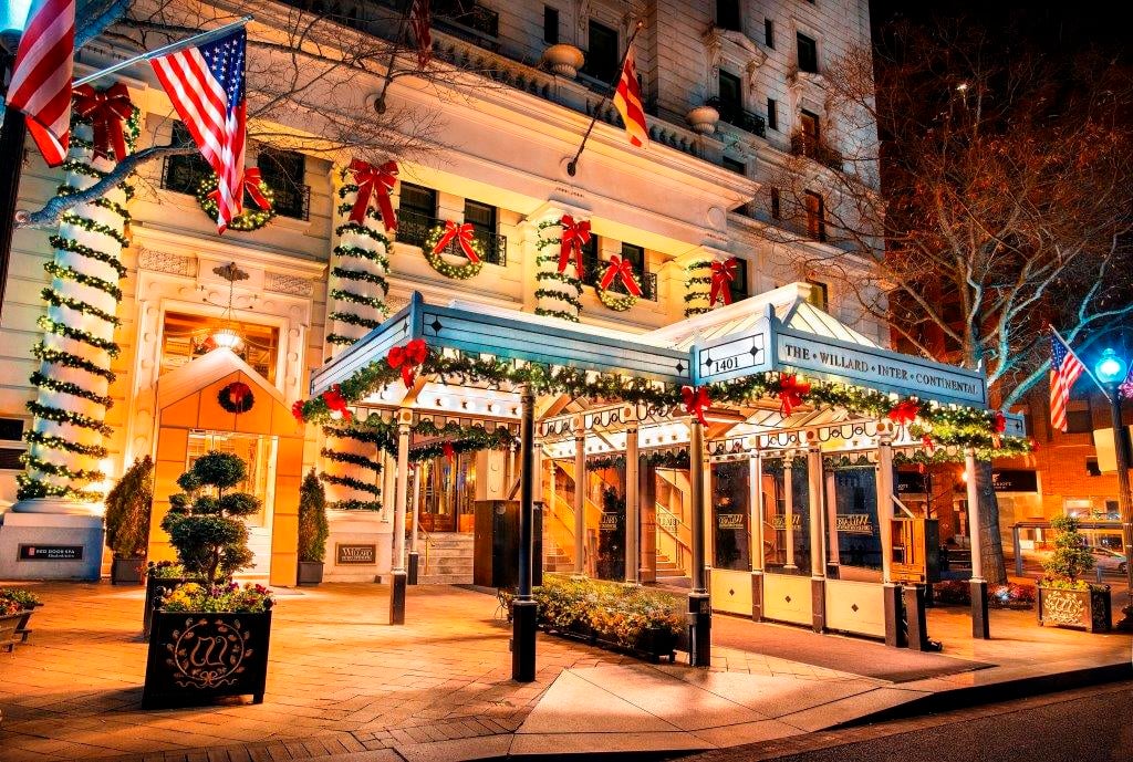 The place to Discover Festive Vacation Cheer at Bars Round DC