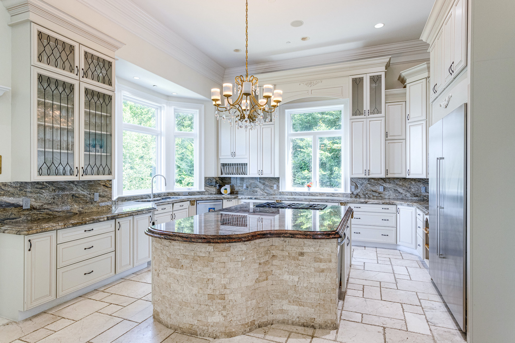 612 Rivercrest Dr - Washingtonian