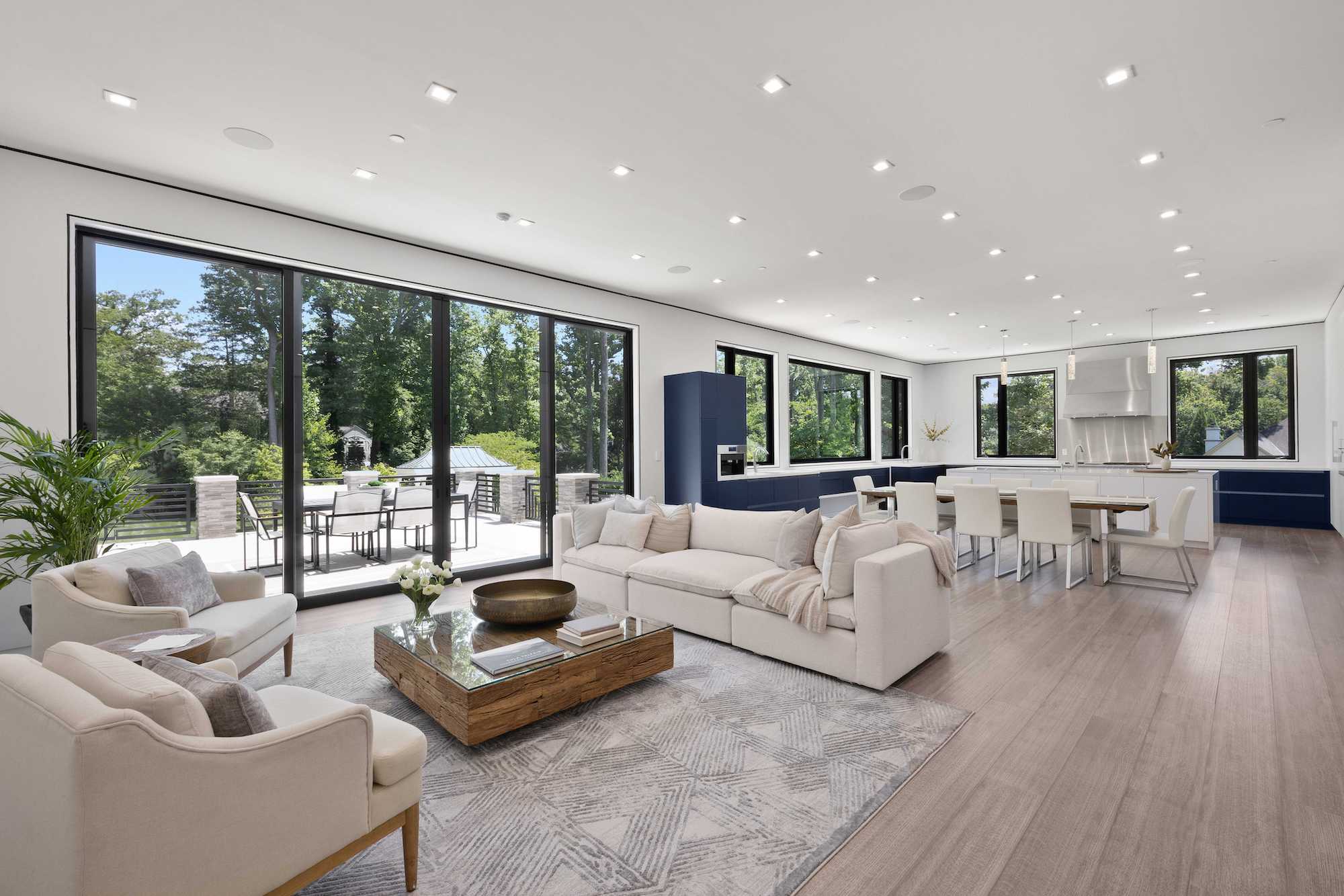 8801_Fernwood_Road_13 - Washingtonian