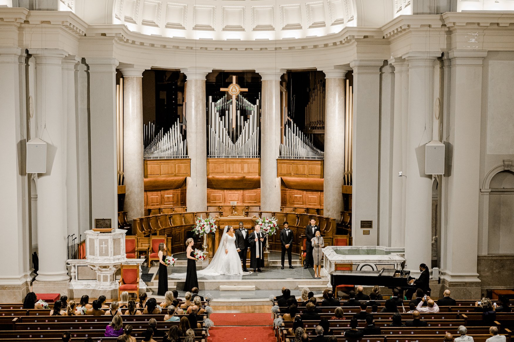 This Wedding Party Included 18 Bridesmaids - Washingtonian