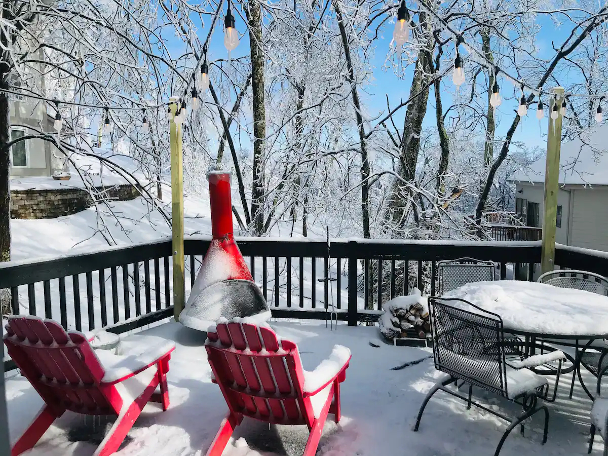 yurt style wintergreen house - Washingtonian
