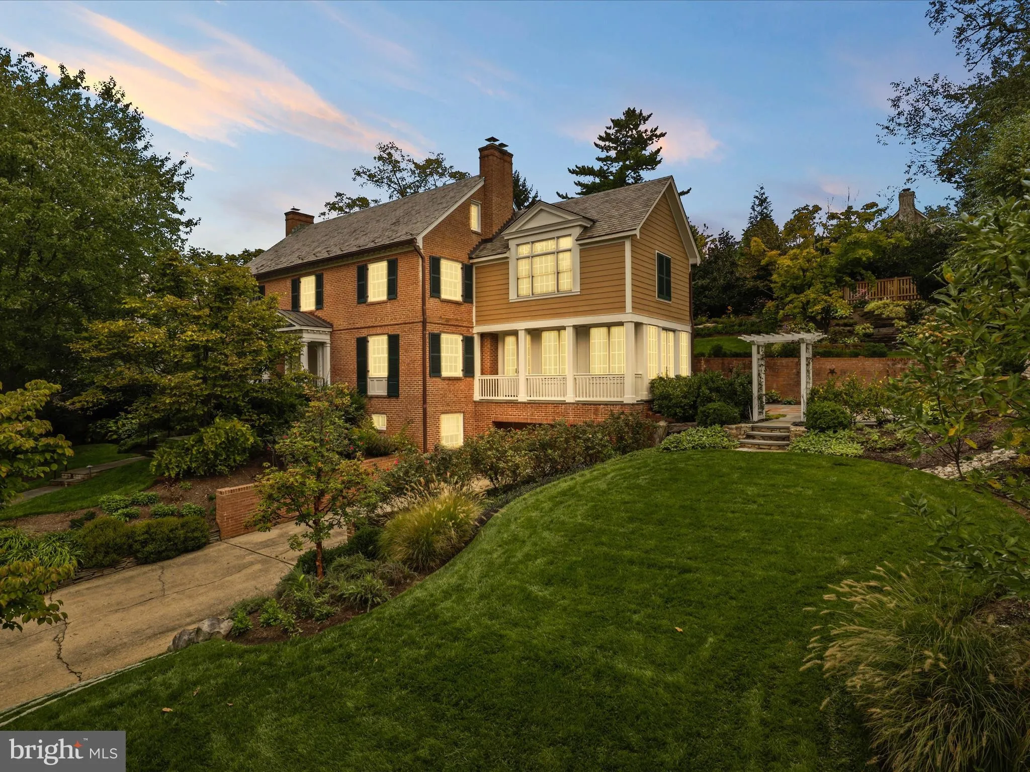 3409Albemarle - Washingtonian