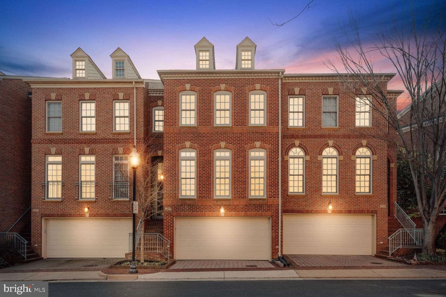5016Waple 1 - Washingtonian