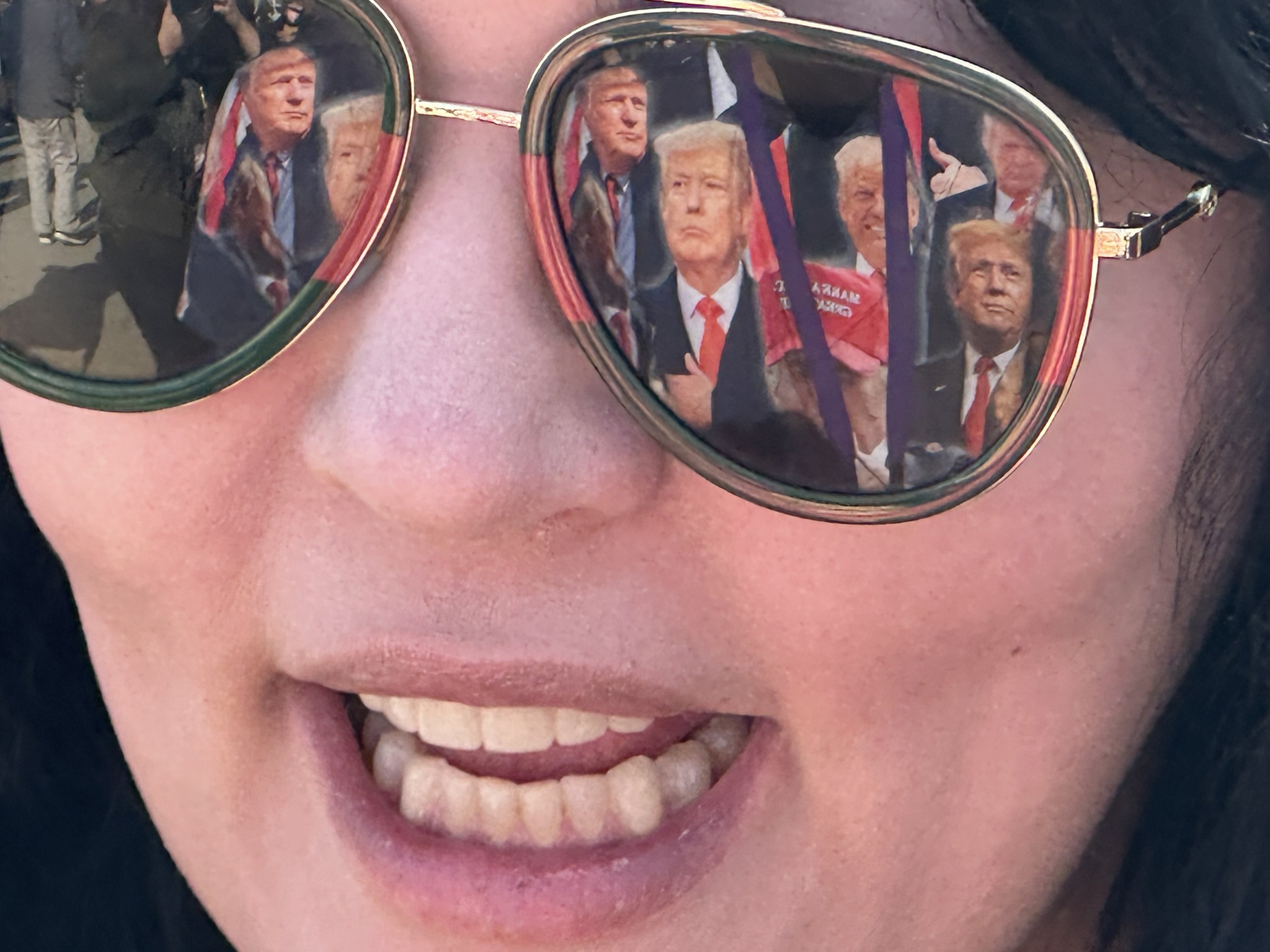 PHOTOS: The Scene Outside the Supreme Court, as it Decides Trump's Eligibility for 2024 - Vimarsana News