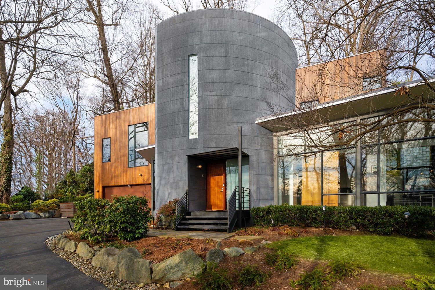 5300MohicanRd 1 - Washingtonian