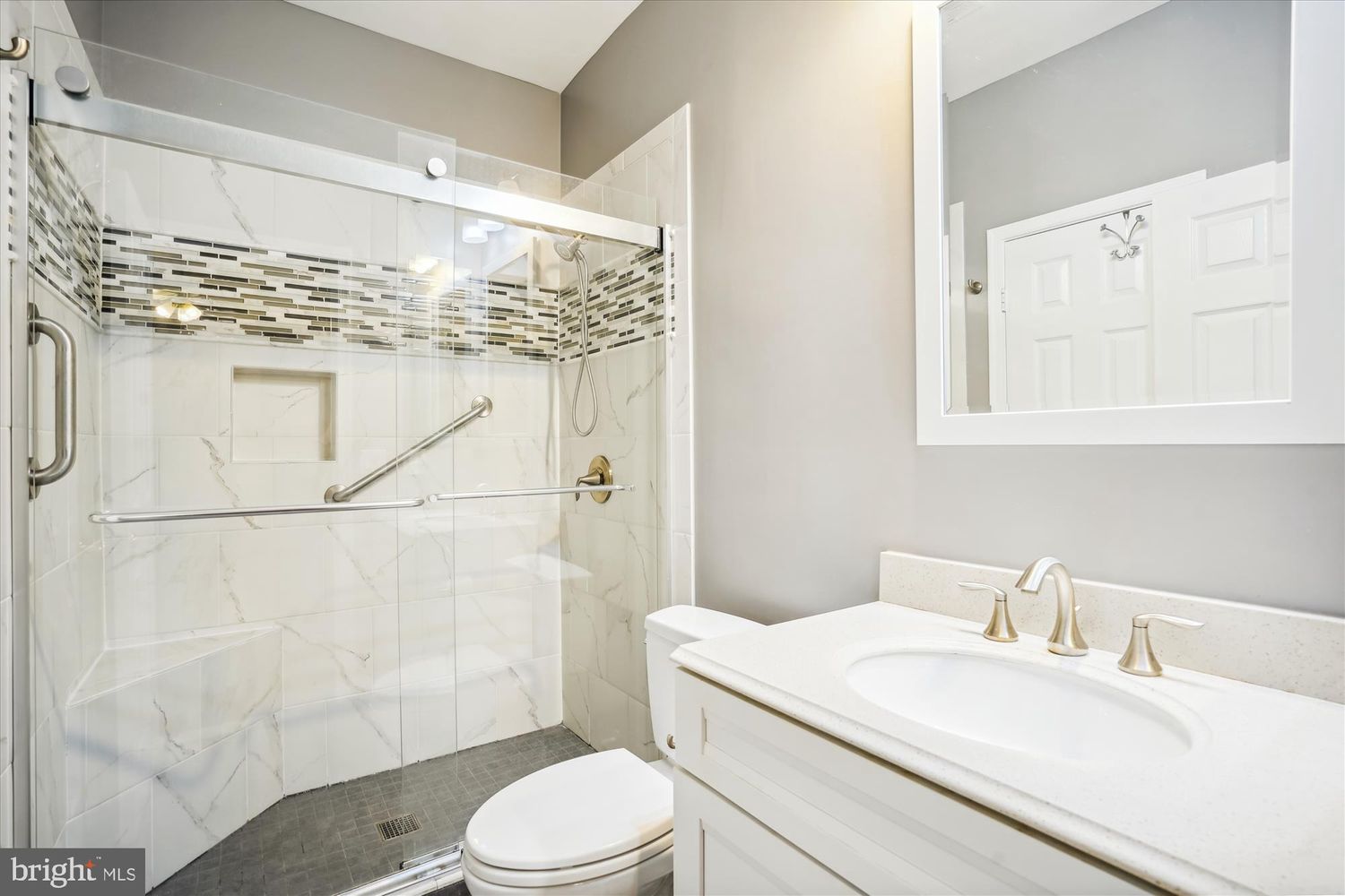 7029HaycockRd 4 - Washingtonian