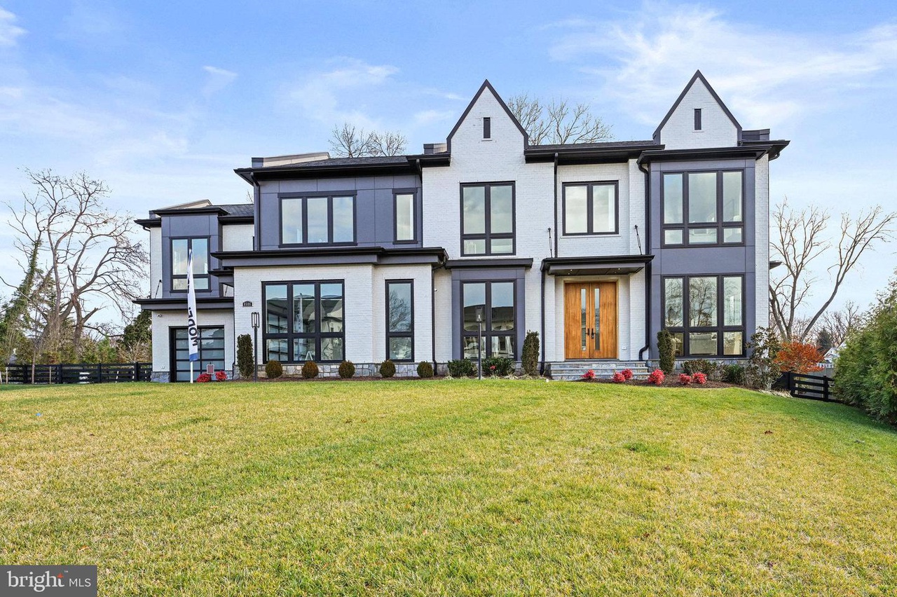 6506 Halls Farm Ln., McLean - Washingtonian