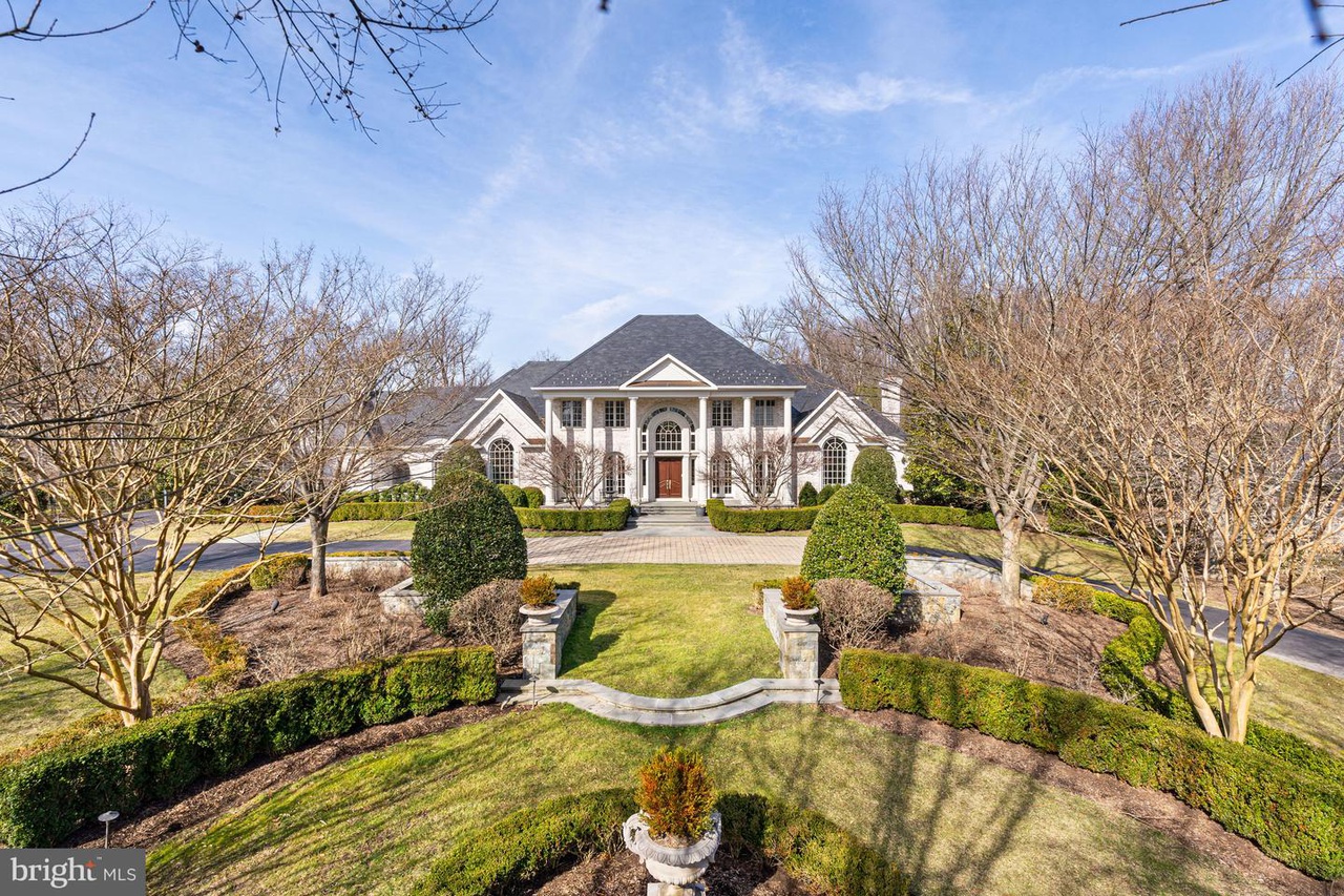 9837 Avenel Farm Dr., Potomac - Washingtonian