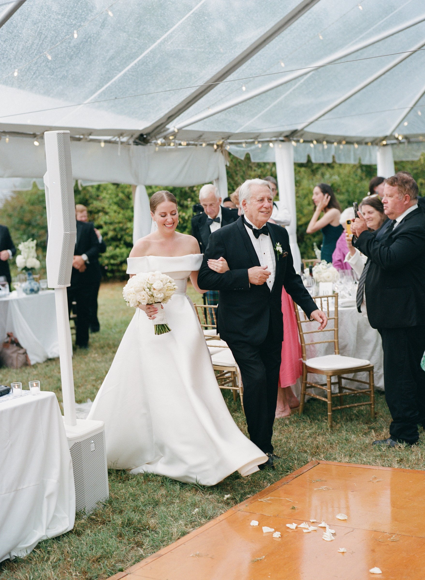 Sarah + Jon Vendor Gallery Sarah + Jon Vendor Gallery