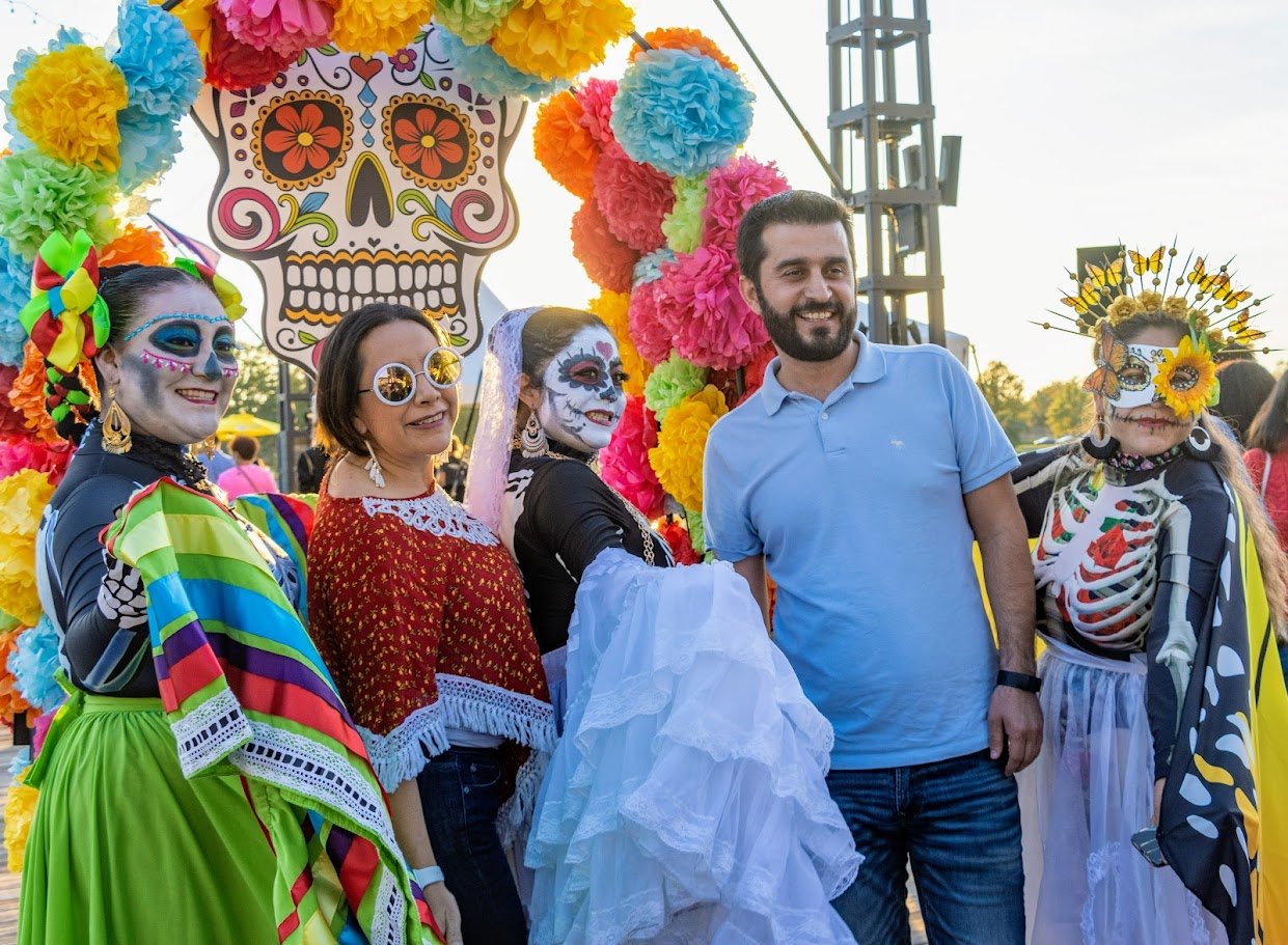 Experience Celebración Día de Los Muertos at The Wharf on November 2